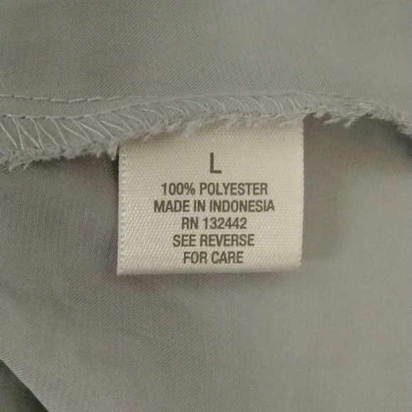 Dress Barn Silver/Grey Colored Pullover Top Sz. L - Picture 4 of 9